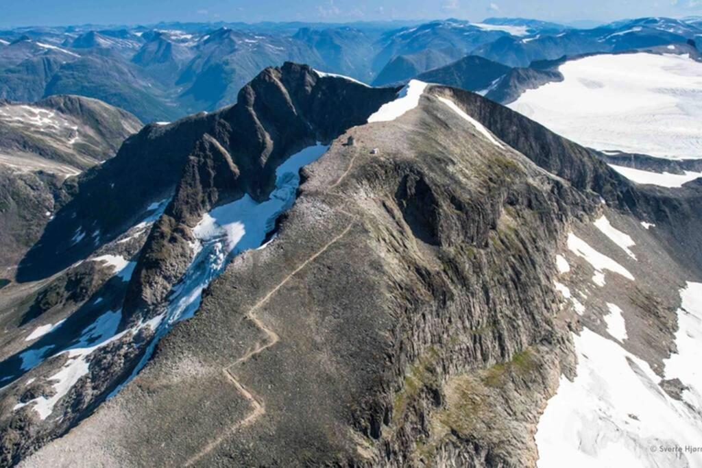 Hytte I Stryn Med Elbil Lader Екстер'єр фото