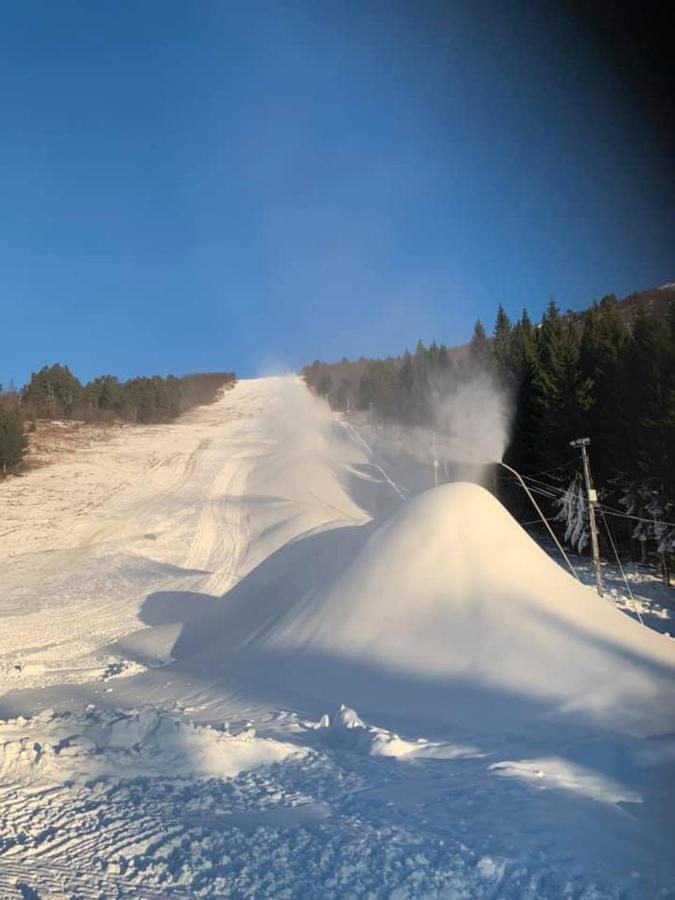 Hytte I Stryn Med Elbil Lader Екстер'єр фото